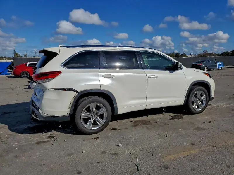 2018 TOYOTA HIGHLANDER LIMITED  