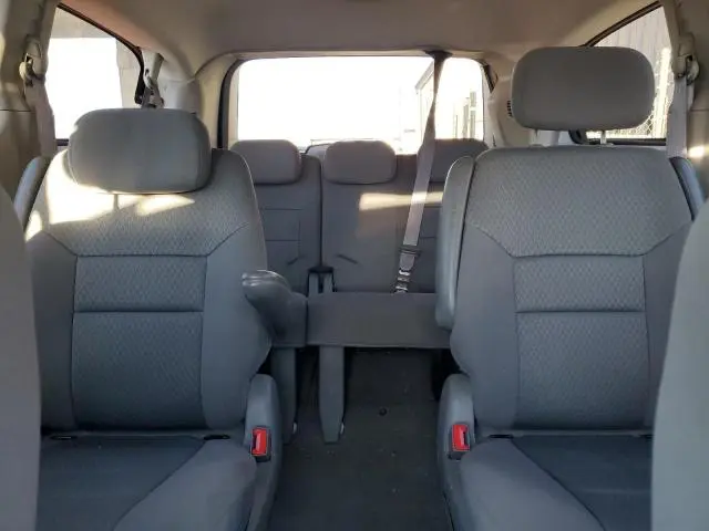 2010 CHRYSLER TOWN & COUNTRY TOURING  