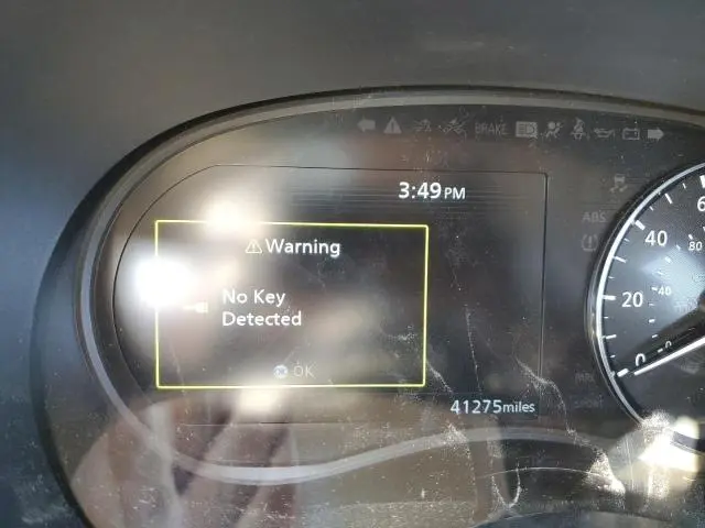 2021 NISSAN KICKS SR