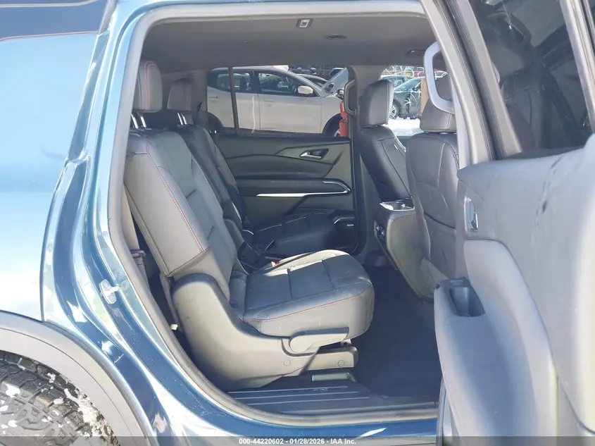 2024 CHEVROLET TRAVERSE AWD Z71