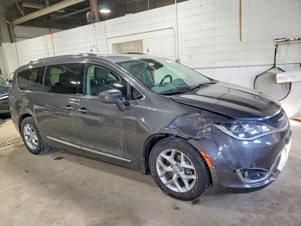2019 CHRYSLER PACIFICA TOURING L PLUS  