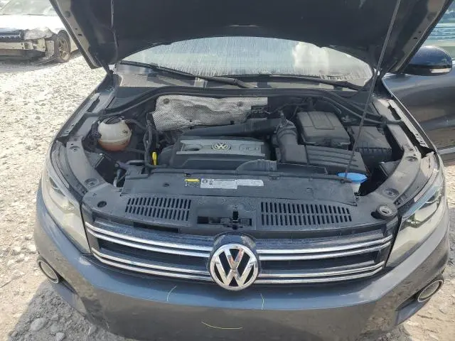 2017 VOLKSWAGEN TIGUAN SPORT  