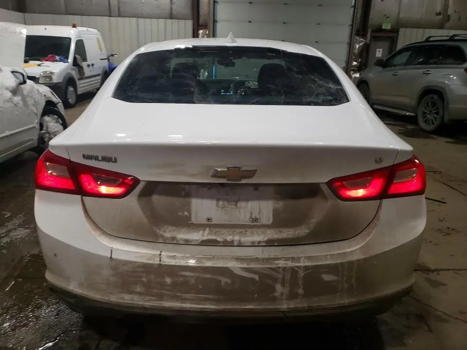 2017 CHEVROLET MALIBU LT  