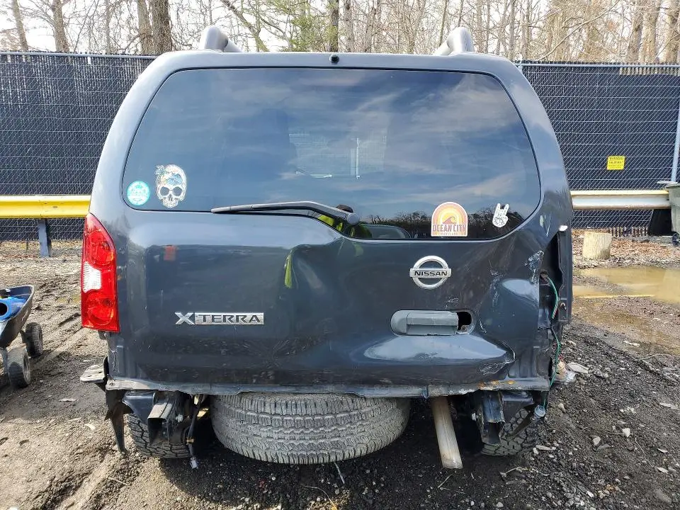 2013 NISSAN XTERRA X  