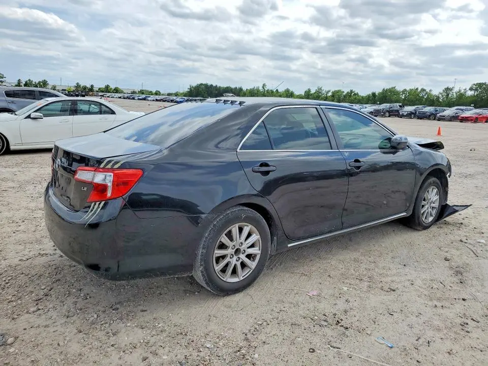 2012 TOYOTA CAMRY LE  