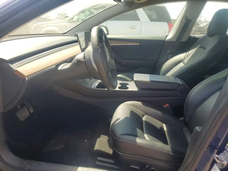 2021 TESLA MODEL 3   