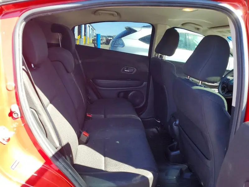 2016 HONDA HR-V LX  