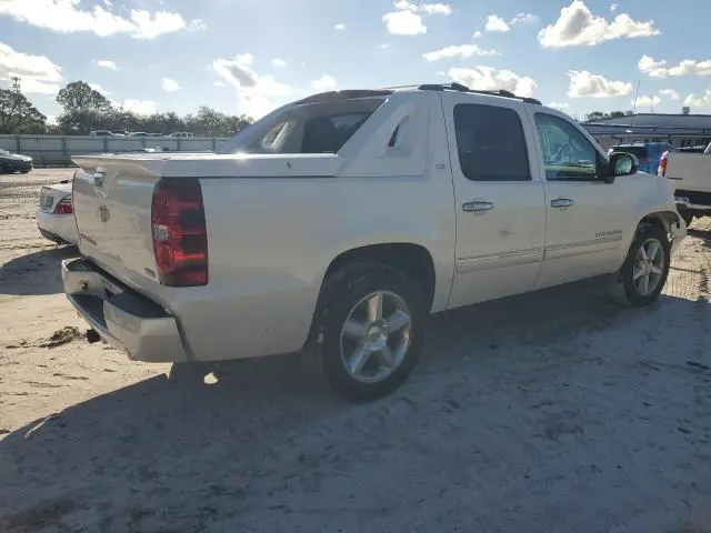 2011 CHEVROLET AVALANCHE LTZ  