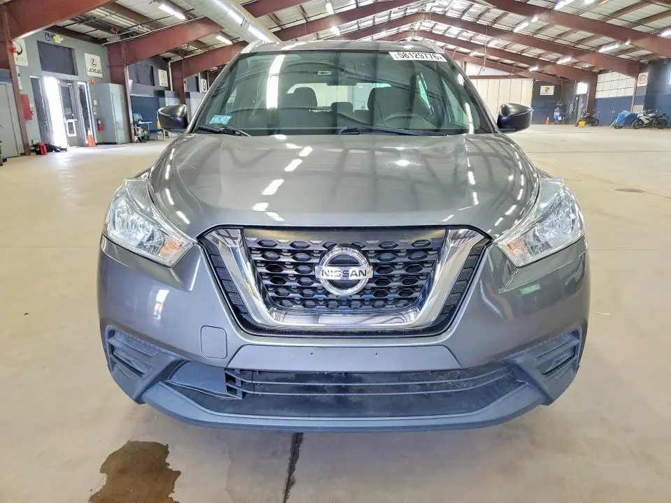 2019 NISSAN KICKS S  