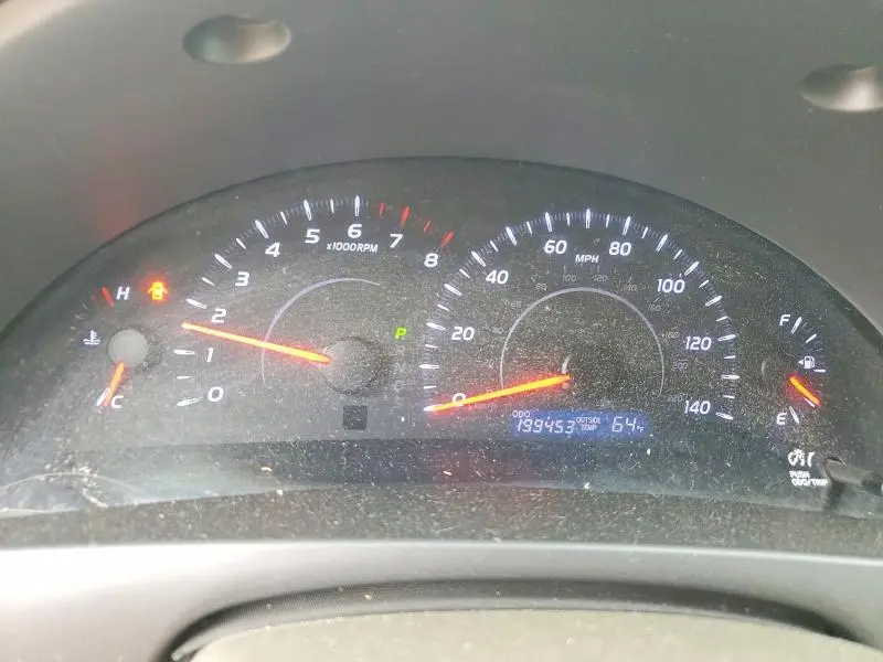 2010 TOYOTA CAMRY LE  