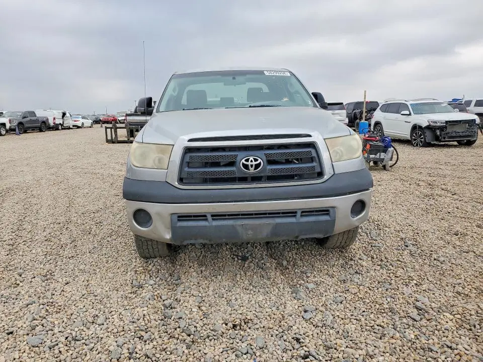 2011 TOYOTA TUNDRA DOUBLE CAB SR5  