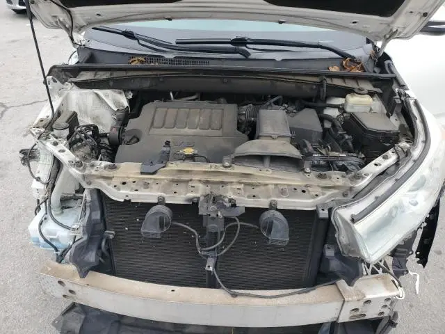 2015 TOYOTA HIGHLANDER LIMITED  