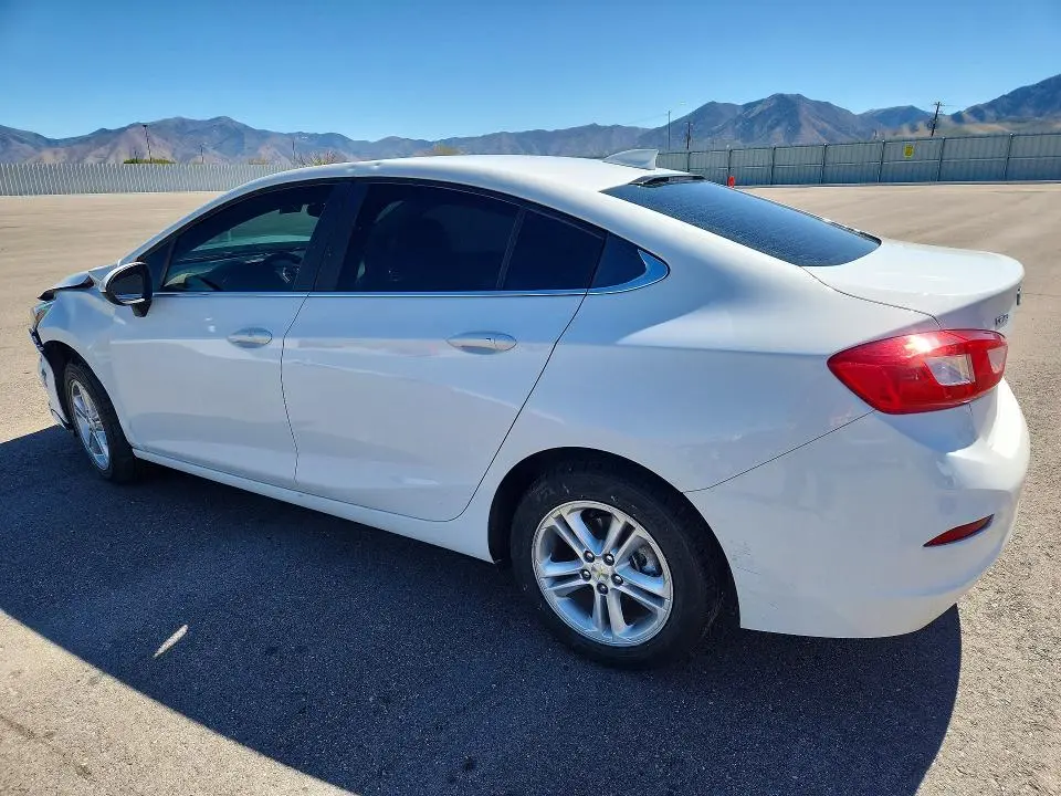 2016 CHEVROLET CRUZE LT  