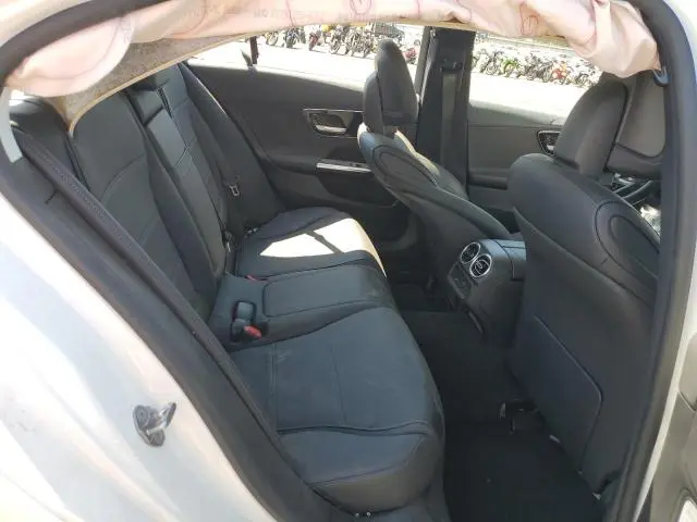 2023 MERCEDES-BENZ C 300  