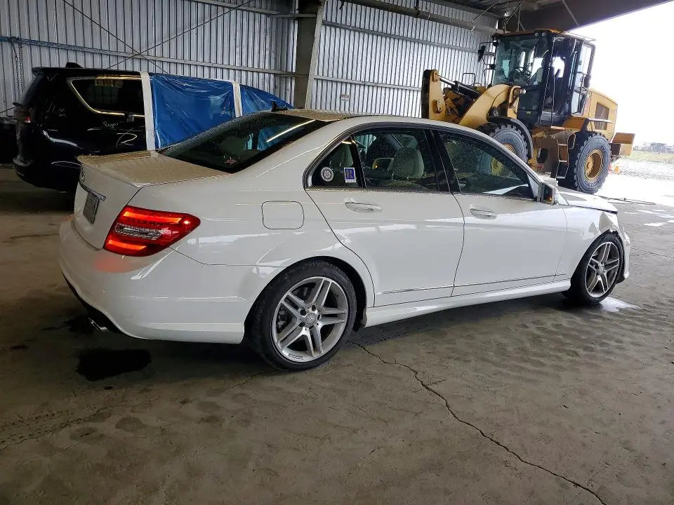 2013 MERCEDES-BENZ C 350  