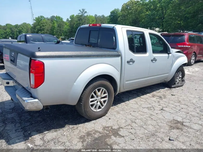 2017 NISSAN FRONTIER SV