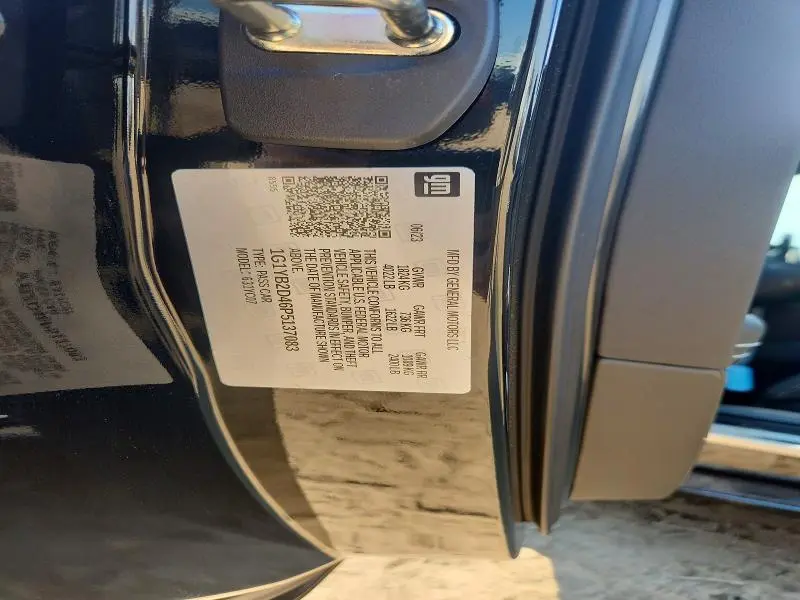 2023 CHEVROLET CORVETTE STINGRAY 2LT  