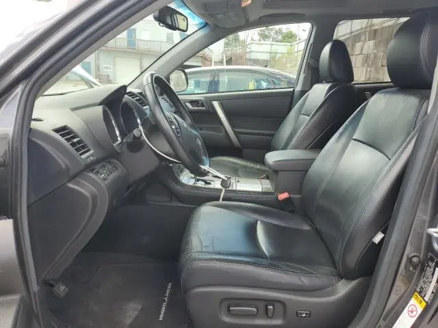 2013 TOYOTA HIGHLANDER BASE  