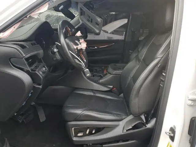 2018 CADILLAC ESCALADE LUXURY  