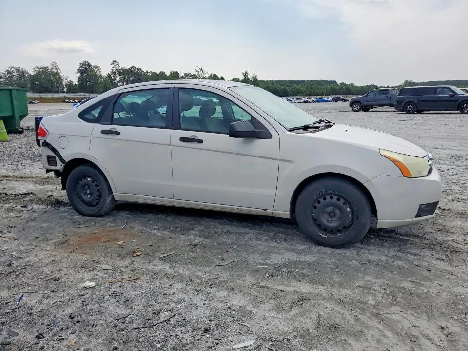 2010 FORD FOCUS S  