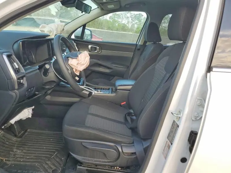 2022 KIA SORENTO LX  