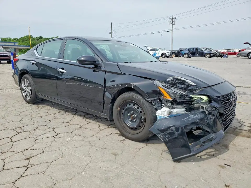 2023 NISSAN ALTIMA S  