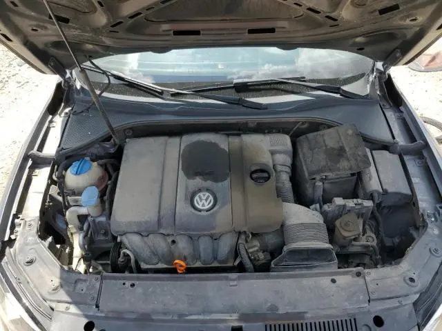 2014 VOLKSWAGEN PASSAT SE  