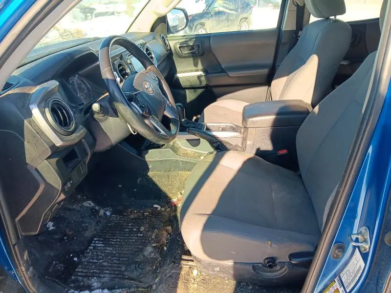 2017 TOYOTA TACOMA SR5 V6  