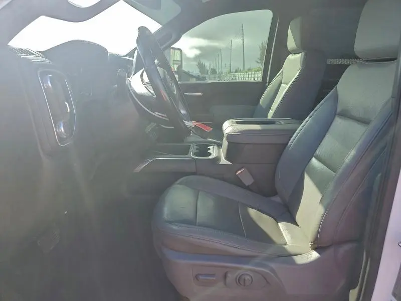 2021 GMC SIERRA C2500 SLT  