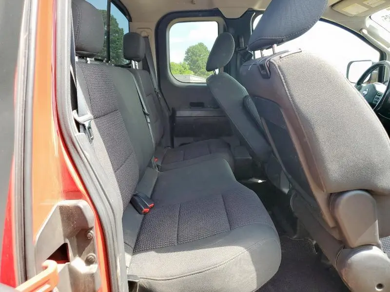 2010 NISSAN TITAN XE  