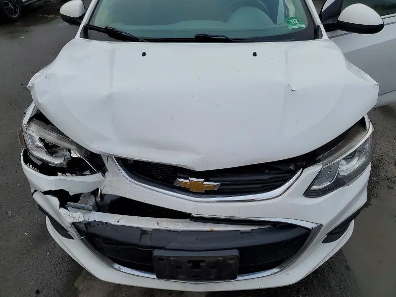 2018 CHEVROLET SONIC LT  