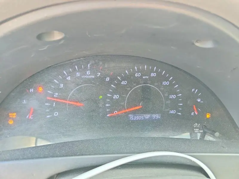 2011 TOYOTA CAMRY LE  
