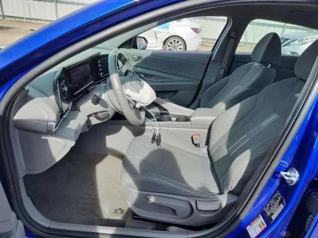 2022 HYUNDAI ELANTRA SEL  