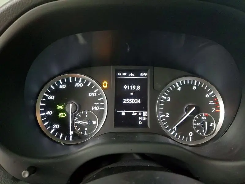 2018 MERCEDES-BENZ METRIS   