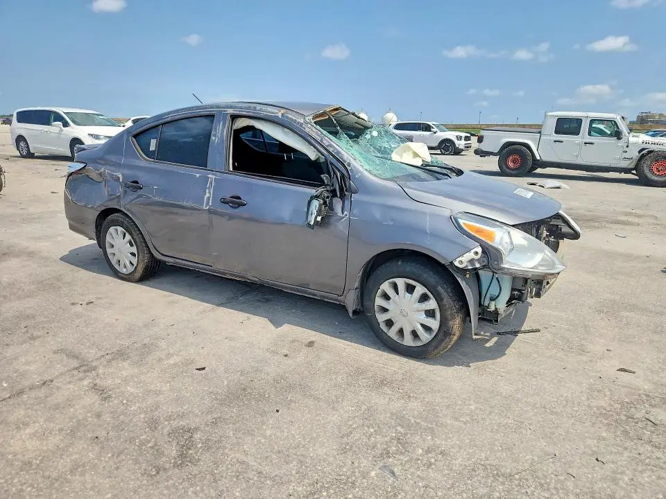 2018 NISSAN VERSA S PLUS  