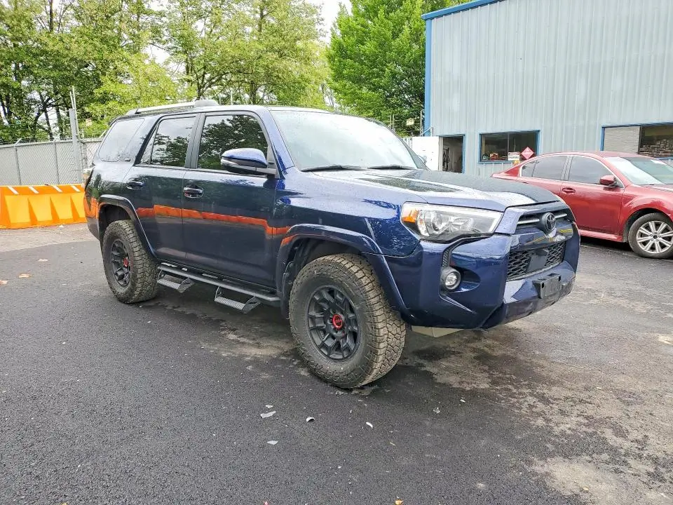 2022 TOYOTA 4RUNNER SR5 PREMIUM  