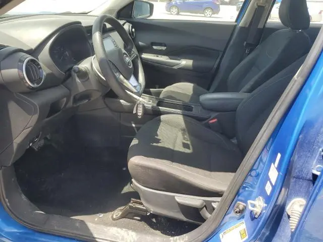2021 NISSAN KICKS SV  