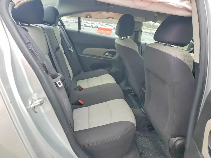 2014 CHEVROLET CRUZE LS  
