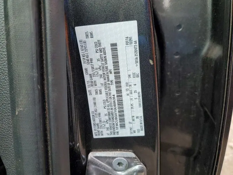 2016 FORD ESCAPE SE  