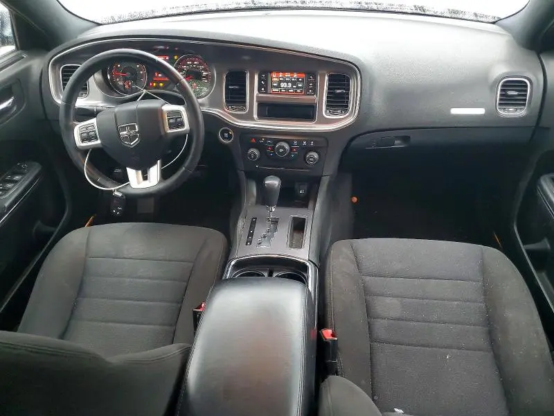 2014 DODGE CHARGER SE  