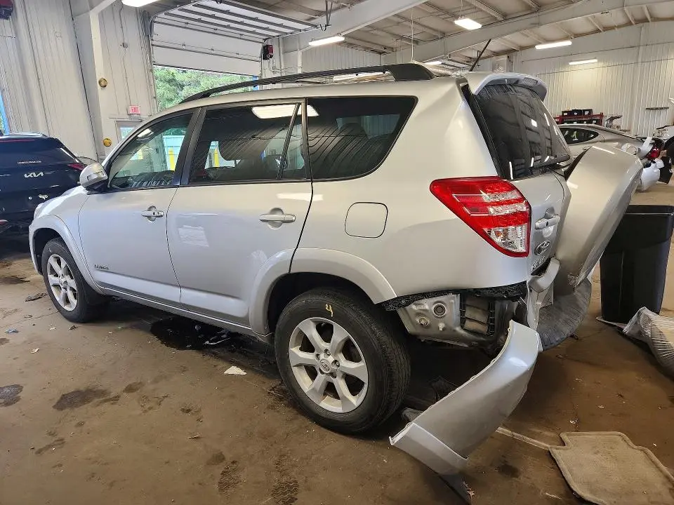 2012 TOYOTA RAV4 LIMITED  