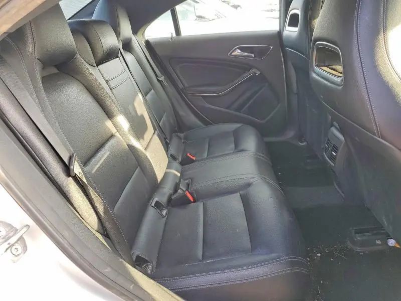 2018 MERCEDES-BENZ CLA 250 4MATIC  