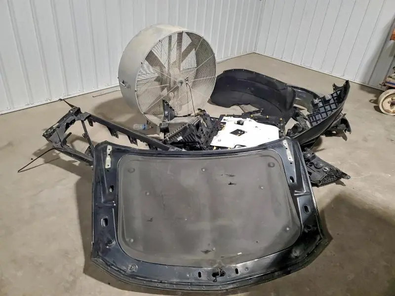 2015 CHEVROLET SUBURBAN K1500 LS  