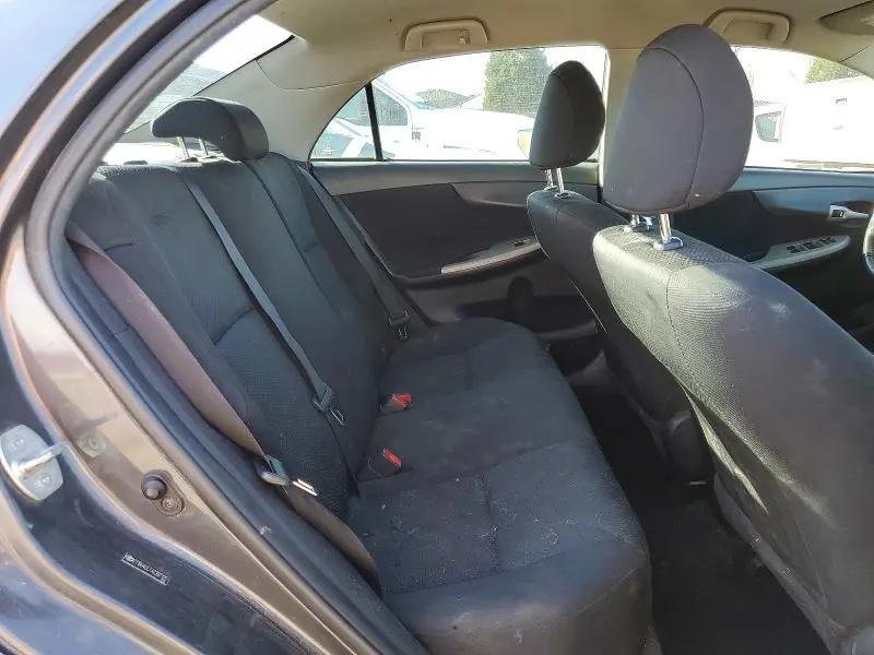 2010 TOYOTA COROLLA BASE  