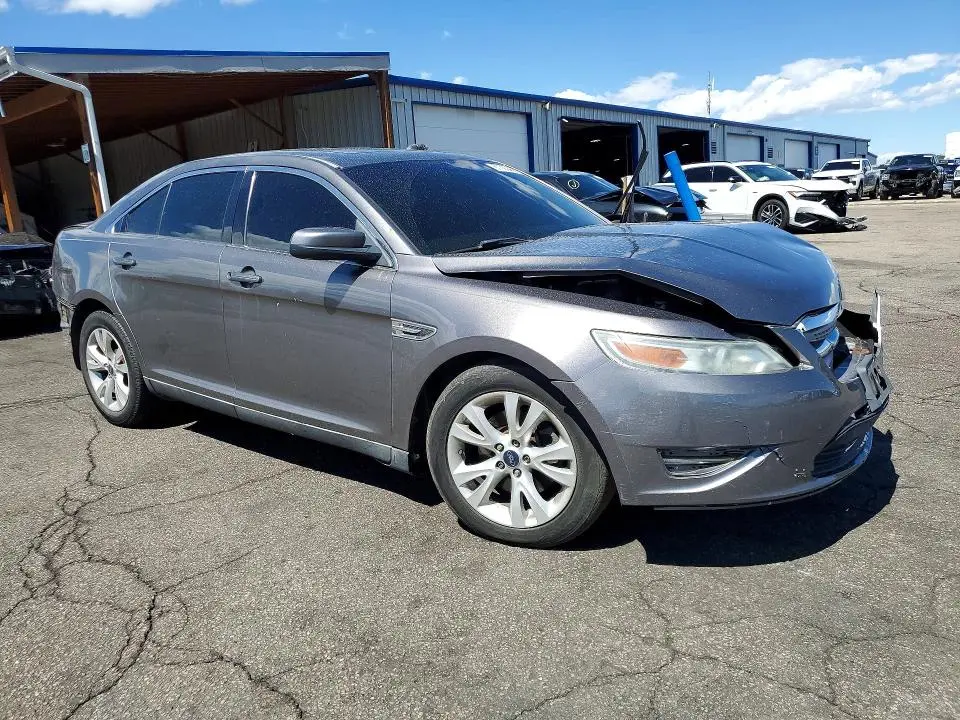 2011 FORD TAURUS SEL  
