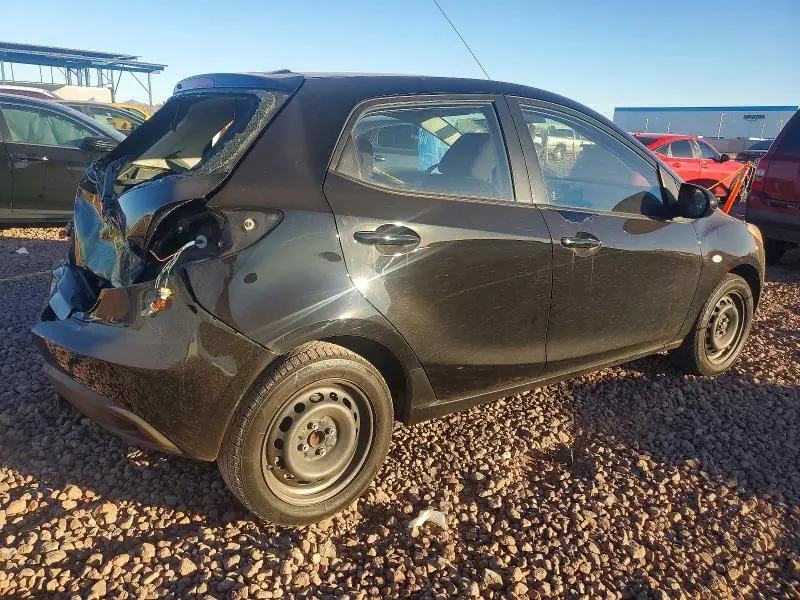 2012 MAZDA MAZDA2   
