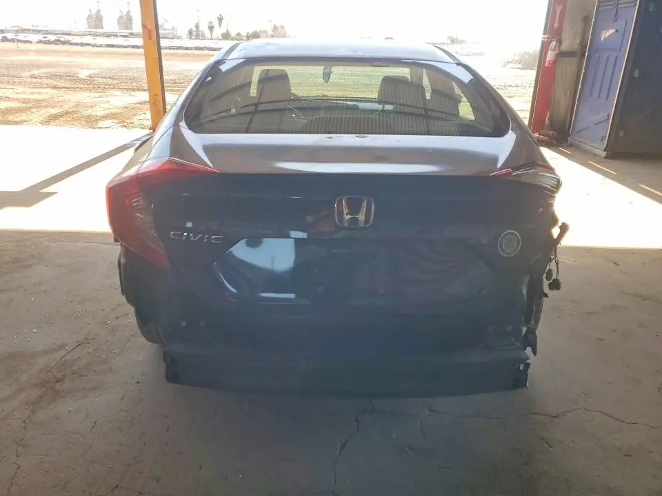 2018 HONDA CIVIC LX  