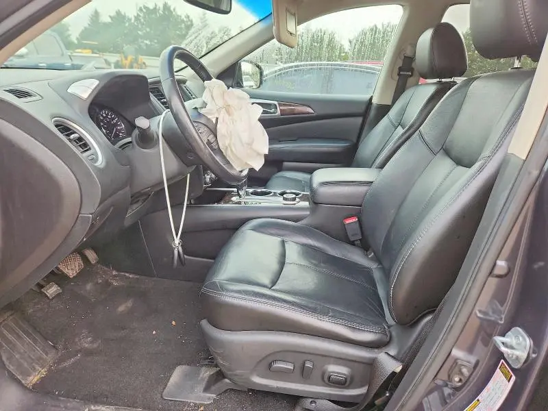 2014 NISSAN PATHFINDER SL  