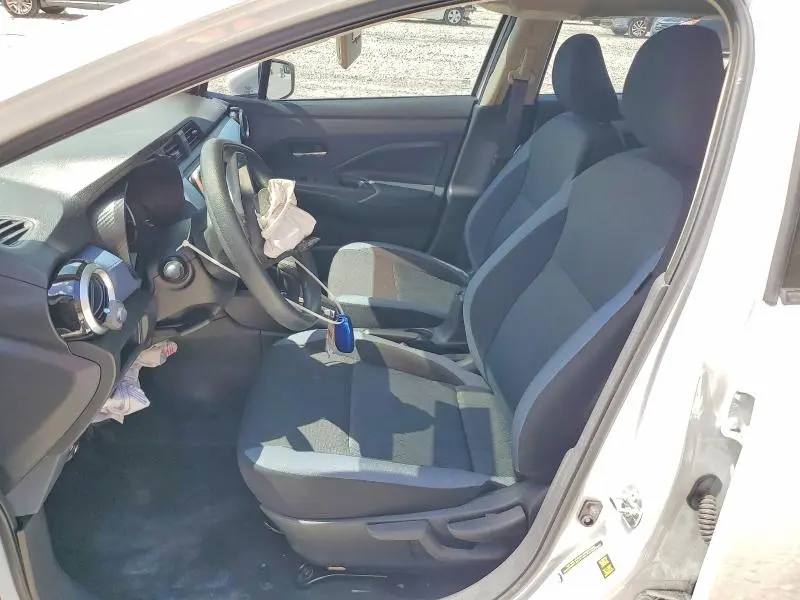 2024 NISSAN VERSA SV  