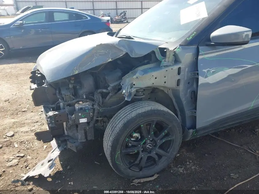 2023 NISSAN KICKS SV XTRONIC CVT